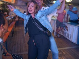 520321405_1294652006000261_5568208054614932806_n_1294649689333826