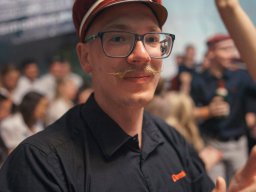 520453284_1294644746000987_5420993073263672085_n_1294641769334618