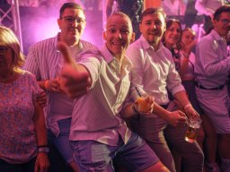 522173042_1294621609336634_610937228928746224_n_1294618799336915